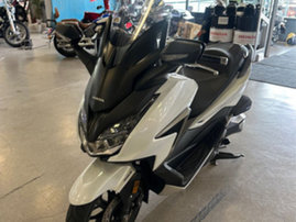 Skootteri Honda Forza 2023 22456114