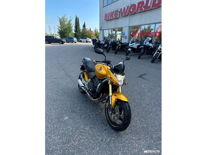 Moottoripyörä Honda CB 2009 22492434
