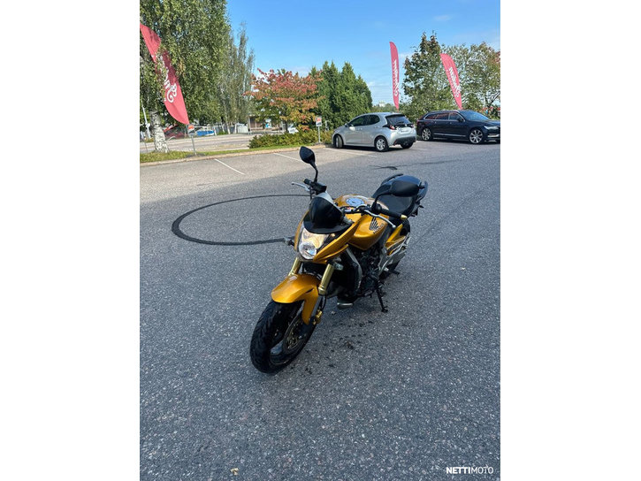 Moottoripyörä Honda CB 2009 22492435