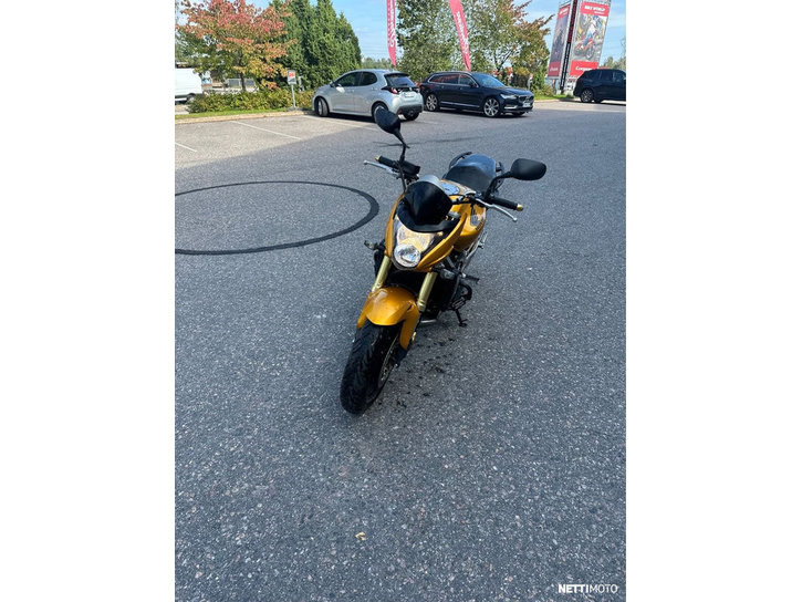 Moottoripyörä Honda CB 2009 22492436
