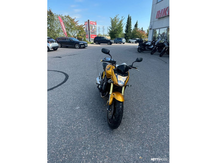 Moottoripyörä Honda CB 2009 22492437