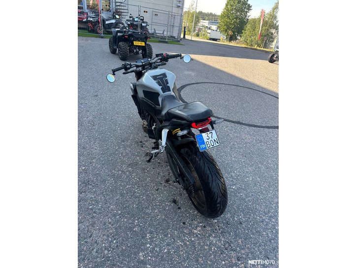 Moottoripyörä Honda CB 2021 22509611