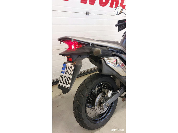 Moottoripyörä Honda XL 2008 22523721