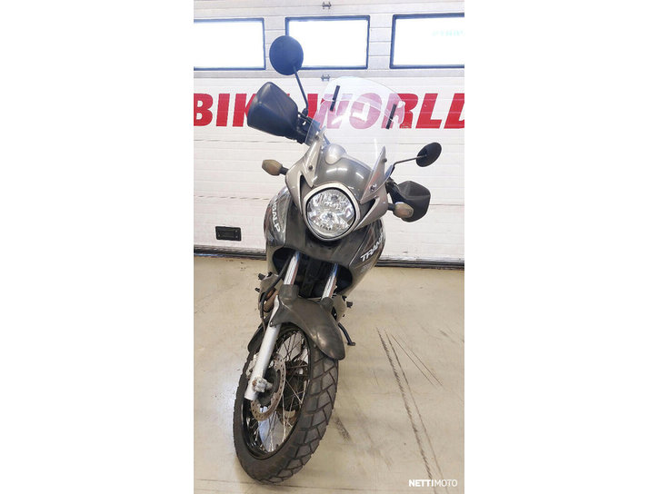 Moottoripyörä Honda XL 2008 22523723