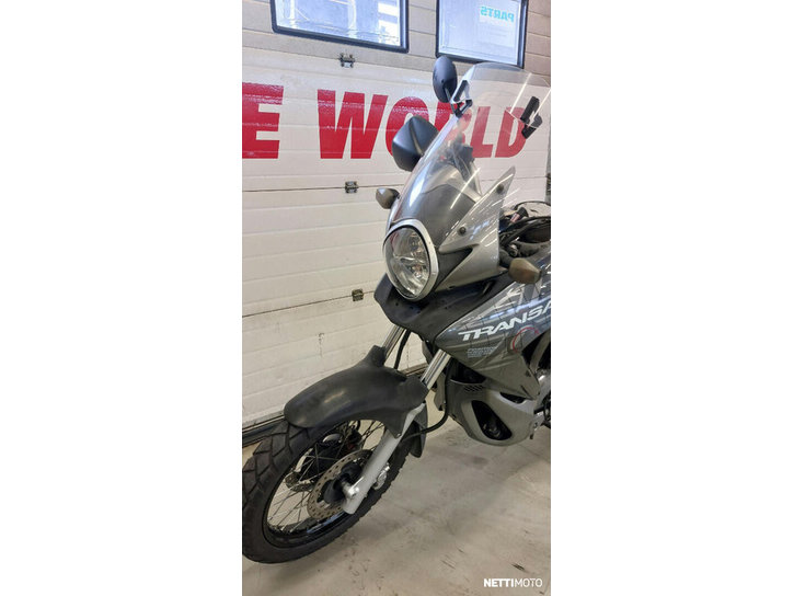 Moottoripyörä Honda XL 2008 22523726