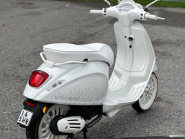 Skootteri Vespa Sprint 2024 22626834