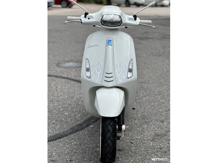 Skootteri Vespa Sprint 2024 22626835