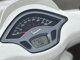 Skootteri Vespa Sprint 2024 22626839