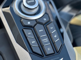 Moottoripyörä Honda GL 2025 22628372