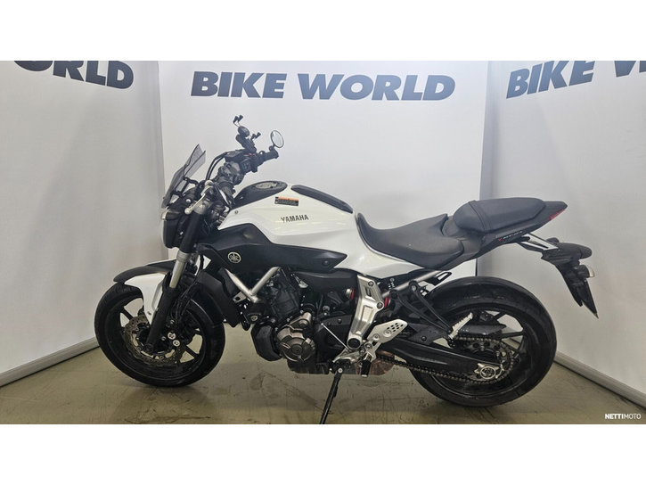 Moottoripyörä Yamaha MT-07 2014 22639744