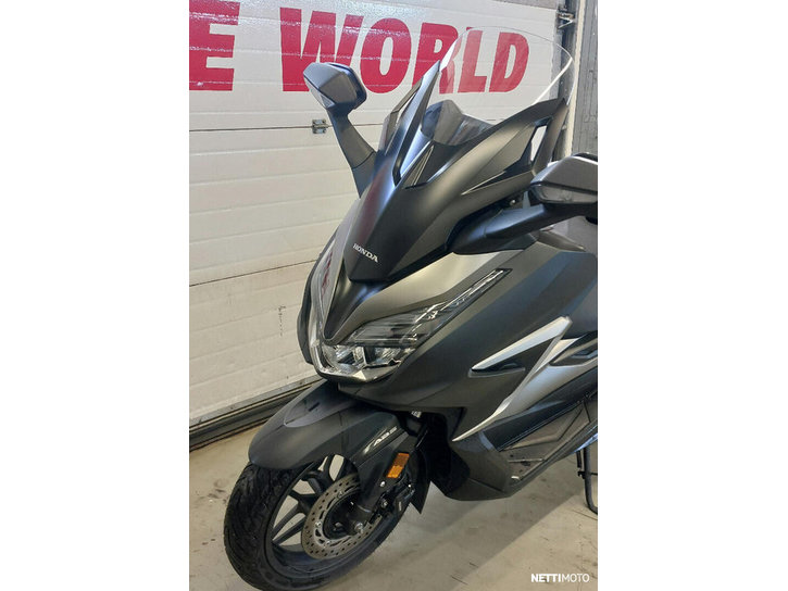 Skootteri Honda Forza 2022 22642445