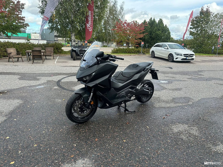 Skootteri Honda Forza 2025 22681997