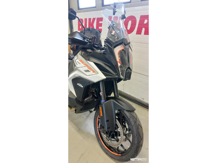 Moottoripyörä KTM 1290 Super Adventure S 2024 22698588