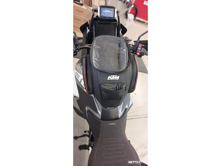 Moottoripyörä KTM 1290 Super Adventure S 2024 22698595