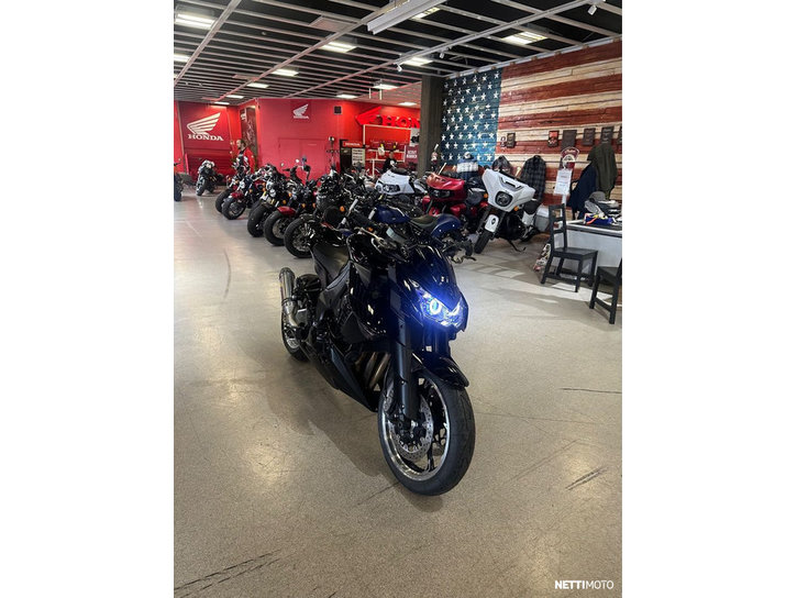 Moottoripyörä Kawasaki Z 2011 22699204