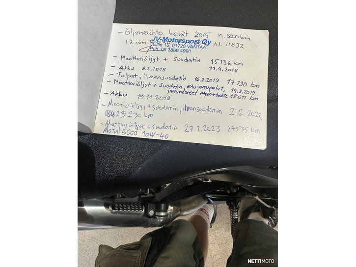 Moottoripyörä Kawasaki Z 2011 22699209