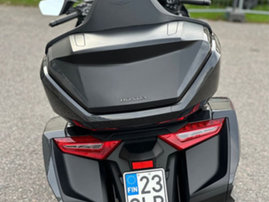 Moottoripyörä Honda GL 2022 22743661