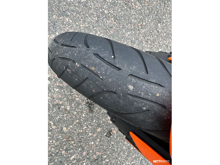 Moottoripyörä KTM 790 2018 22803035