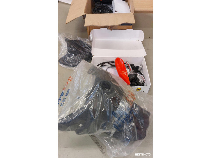 Moottoripyörä Honda CRF 2023 22923307