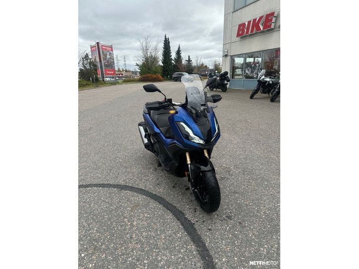 Skootteri Honda ADV 2024 22982727