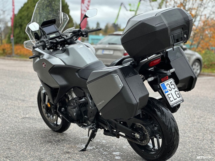 Moottoripyörä Honda NT 2022 22982934