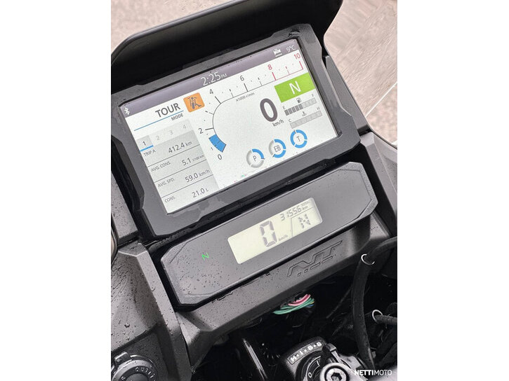 Moottoripyörä Honda NT 2022 22982940