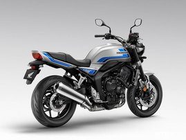 Moottoripyörä Honda CB 2026 23030467