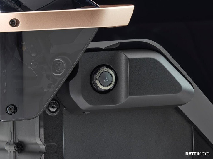 Moottoripyörä Honda WN7 2026 23356492