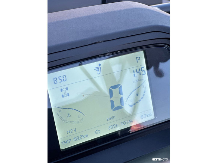 Mönkijä Segway Snarler 2023 23044569