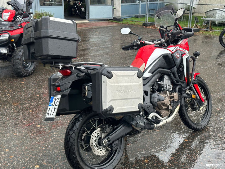 Moottoripyörä Honda CRF 2016 23168267