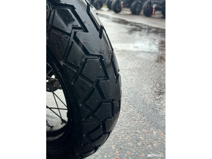 Moottoripyörä Honda CRF 2016 23168295