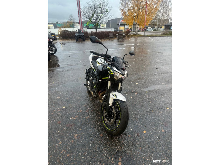 Moottoripyörä Kawasaki Z 2020 23203642