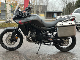Moottoripyörä Honda XL 2024 23286342