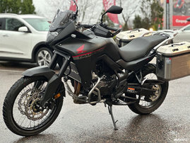 Moottoripyörä Honda XL 2024 23286343