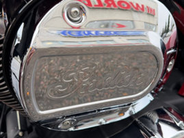 Moottoripyörä Indian Springfield 2017 23321264