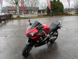 Moottoripyörä Honda CBR 2006 23344133