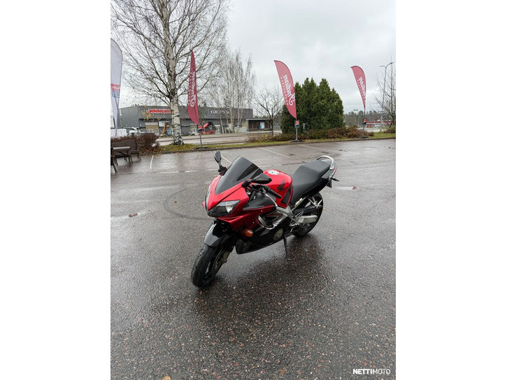 Moottoripyörä Honda CBR 2006 23344133