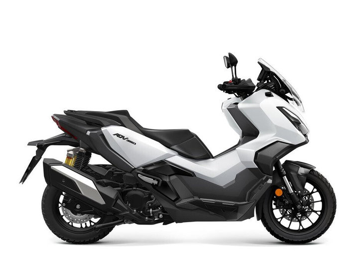Skootteri Honda ADV 2026 23356322
