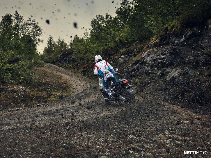 Moottoripyörä Honda X-ADV 2026 23356300