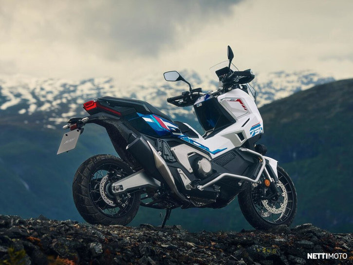Moottoripyörä Honda X-ADV 2026 23356307