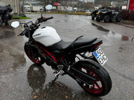Moottoripyörä Suzuki SV 2022 23355660
