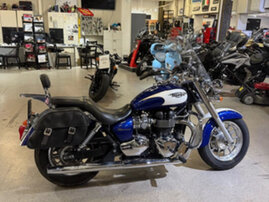 Moottoripyörä Triumph America 2013 23358086
