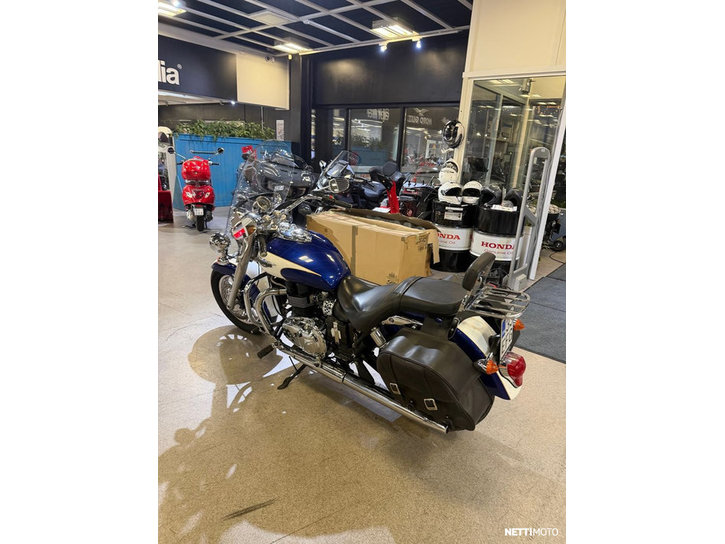 Moottoripyörä Triumph America 2013 23358098