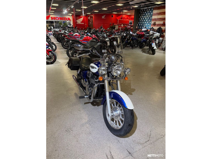 Moottoripyörä Triumph America 2013 23358100