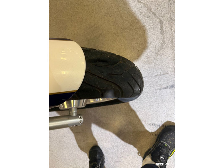 Moottoripyörä Triumph America 2013 23358105