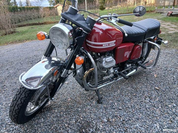 Moottoripyörä Moto Guzzi V7 1973 23393149