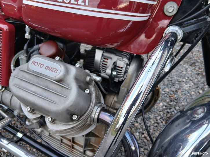 Moottoripyörä Moto Guzzi V7 1973 23393197