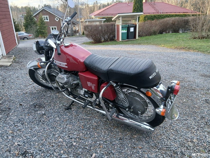 Moottoripyörä Moto Guzzi V7 1973 23393227