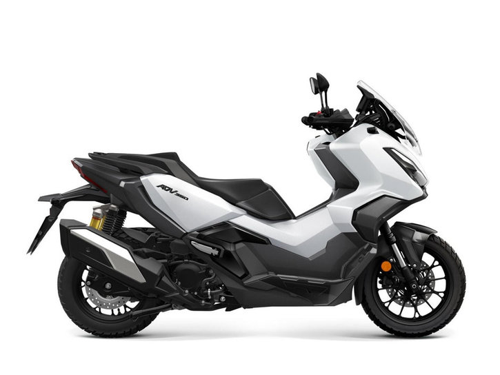 Skootteri Honda ADV 2026 23433611