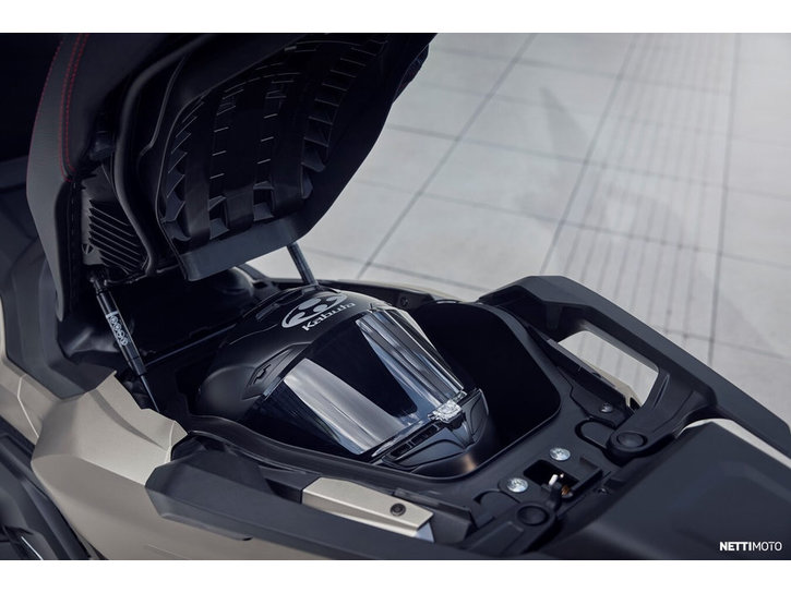 Skootteri Honda Forza 2026 23433760